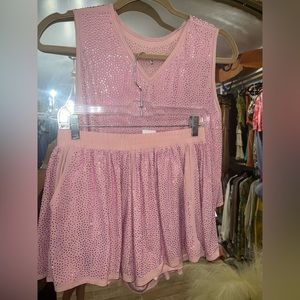 Queen of Sparkles pink set NWT small